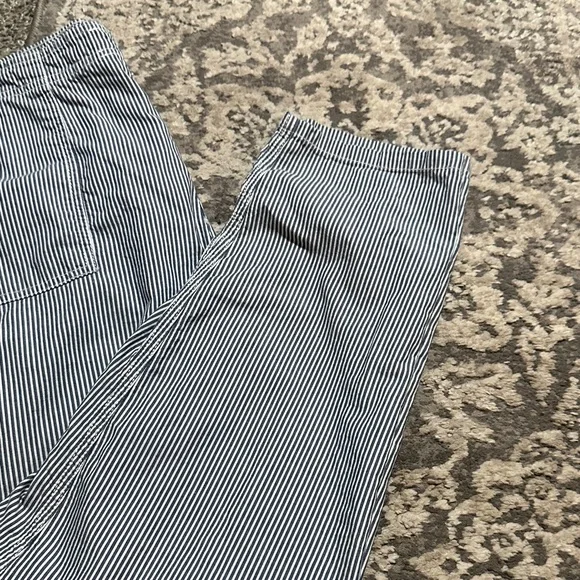 💙Striped Liz Claiborne Pants💙 - Picture 3 of 8